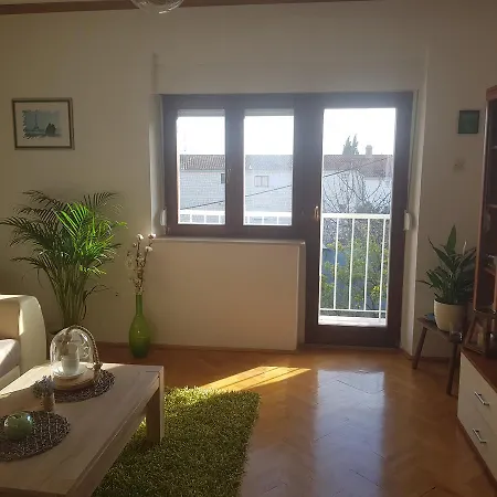Apartment Maca *